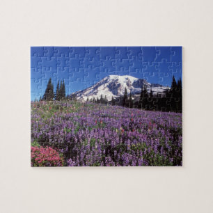 Puzzle flores silvestres de verano al pie del Monte Raini