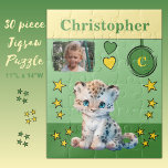 Puzzle Foto de Cute leopardo nombre niños verdes amarillo<br><div class="desc">Rompecabezas de 30 piezas para los niños. Con un lindo leopardo,  con estrellas y corazones de amor. Añadir un nombre,  inicial y una foto. Esquema de colores: idea de regalo para niños de color verde y amarillo.</div>