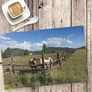 Puzzle Fotografía de caballos en la cerca de riel partido