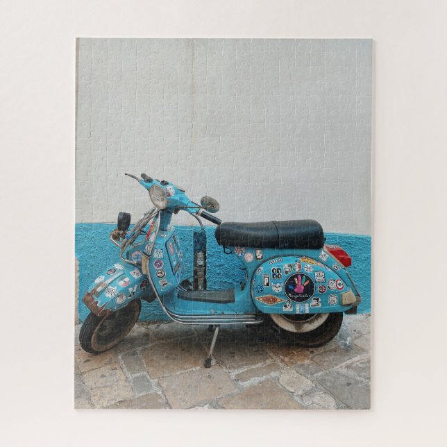 Puzzle Fotografía de Cute Turquoise Vespa (Vertical)
