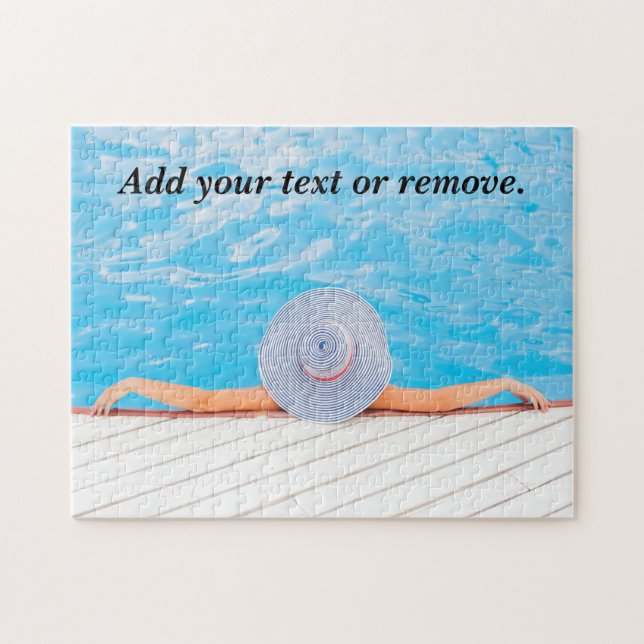 Puzzle Fotografía de una mujer relajándose en una piscina (Horizontal)