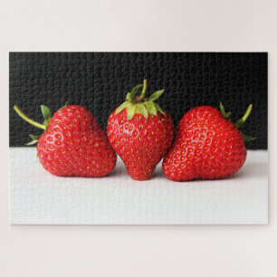 Puzzle Fresas en negro sobre blanco 20x30 1014pc jpa