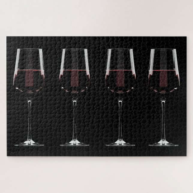 Puzzle Gafas de vino con vino tinto en negro (Horizontal)