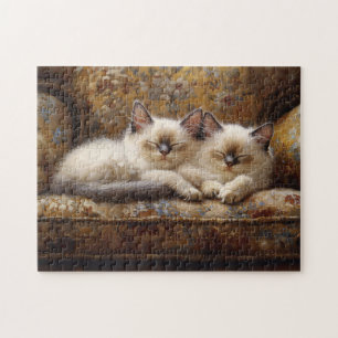 Puzzle Gatitos siameses Napping Vintage Couch
