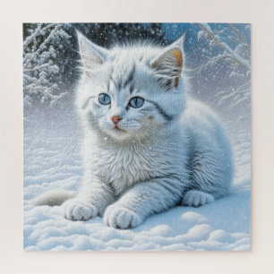 Puzzle Gato blanco lindo jugando en la nieve
