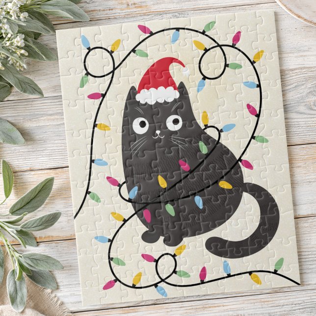 Puzzle Gato lindo con sombrero de Santa y luces de Navida (Cute cat with Santa hat and lights Christmas Jigsaw Puzzle)