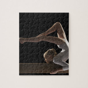 Puzzle Gimnasta en haz de balance