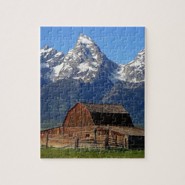 Puzzle Grandes montañas de los Tetones de Barn (Vertical)