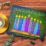 Puzzle Green Hanukkah Peace Love Light Bold Boho Candles<br><div class="desc">"Paz, amor y luz". Un ilustracion juguetón, moderno y artístico de velas de patrón boho en una menorah te ayuda a iniciar las vacaciones de Hanukkah. Las variadas velas azules con coloridos estampados de Relieve metalizado falso cubren un fondo rico y verde y texturado. Sienta el calor y la alegría...</div>