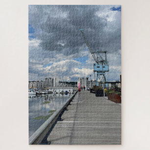 Puzzle Grúa vieja junto al muelle