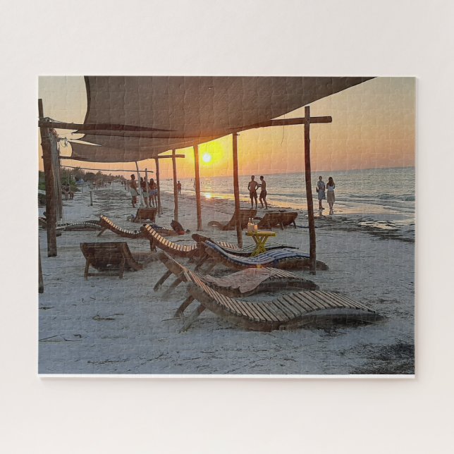 Puzzle Hamacas al atardecer junto al mar (Horizontal)