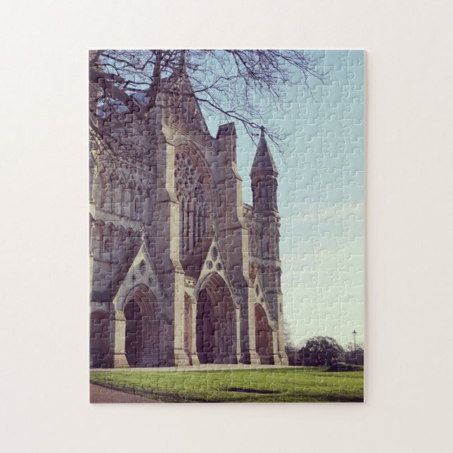 Puzzle Hermosa catedral europea (Vertical)