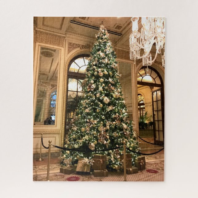 Puzzle Hermoso árbol de Navidad en el Hotel Plaza NYC (Vertical)