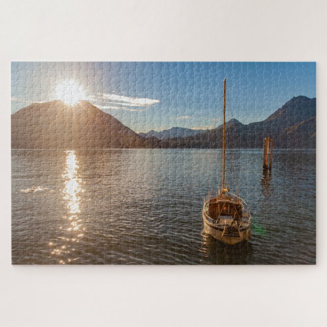 Puzzle Hermoso paisaje del lago Como con barco, Italia (Horizontal)