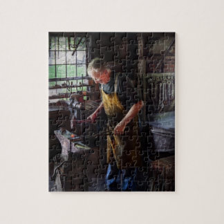 Puzzle Herrero - Empezando con un estallido