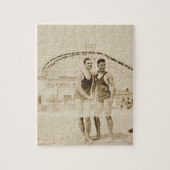 Puzzle Hombres que se colocan en la playa (Vertical)