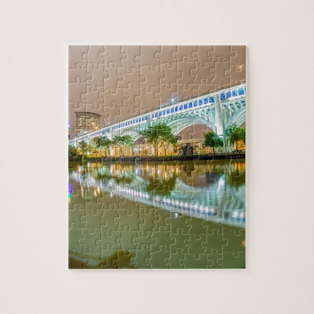 Puzzle horizonte del sity de Cleveland Ohio del centro de (Vertical)