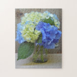 Puzzle Hydrangeas Blue Mason Jar Fotografía Floral<br><div class="desc">Un frasco de albañiles de hortensias azules sobre una madera de granero y fondo de arpillera.</div>
