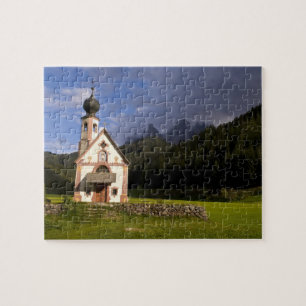 Puzzle Iglesia solitaria y aislada llamada Rainui