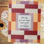Puzzle Impresión de parches de cajas de cartón<br><div class="desc">Personalice este colorido rompecabezas con estampado de "Crayon Box Quilt" con su propio texto para un regalo único. Productos dulces para edredones,  costureras o cualquier persona con gusto para una acogedora decoración rústica casera.</div>