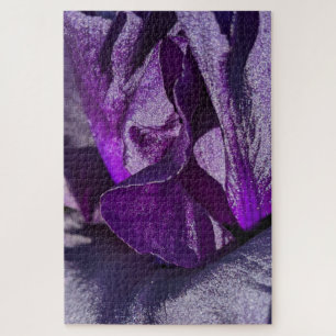 Puzzle Iris Purple Velvet