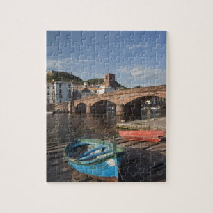 Puzzle Italia, Cerdeña, Bosa. Vista de la ciudad a lo lar