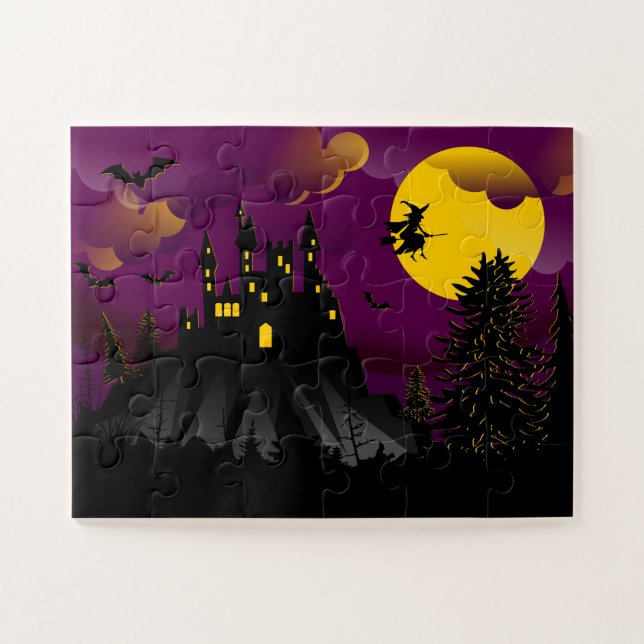 Puzzle La bruja de Halloween encantada casa Luna llena (Horizontal)