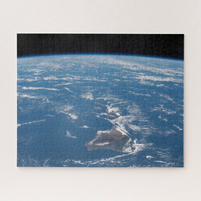 Puzzle La cadena hawaiana (Horizontal)