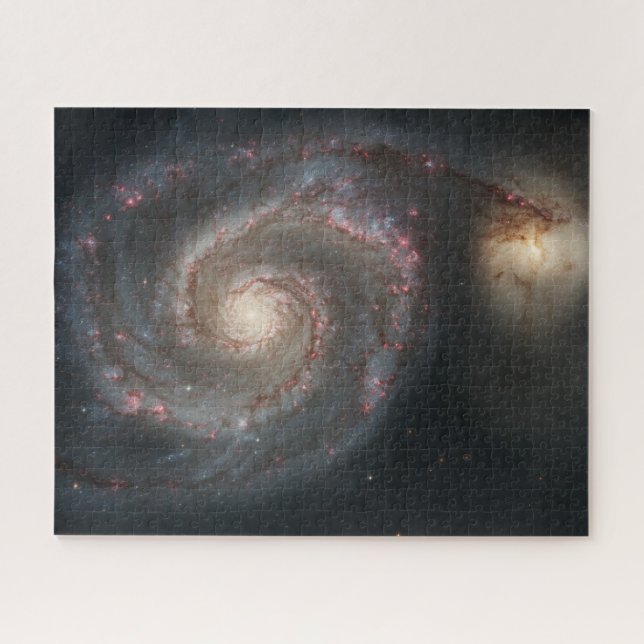 Puzzle La galaxia Whirlpool M51 y la compañera en el espa (Horizontal)
