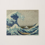 Puzzle La gran ola<br><div class="desc">La Gran Ola de Kanagawa (神 奈 川 沖 裏 Kanagawa-oki nami-ura?, iluminada. "Under a Wave off Kanagawa"), también conocida como La Gran Ola o simplemente La Ola, es una huella de madera del artista japonés Hokusai. Un ejemplo de arte ukiyo-e, fue publicado en algún momento entre 1830 y 1833....</div>