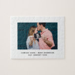 Puzzle La Invitación de embarazo única pronto<br><div class="desc">Divertida manera de anunciarte que tienes una pequeña en camino. Envíe un mensaje a su familia y amigos por correo electrónico y dedique una grata sorpresa.</div>