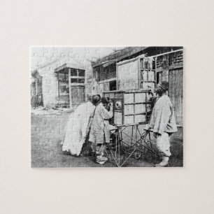 Puzzle La linterna mágica, c.1870 (foto de b/w)