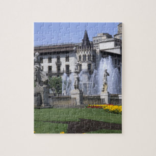 Puzzle La vida en España la hermosa Plaza Cataluña con
