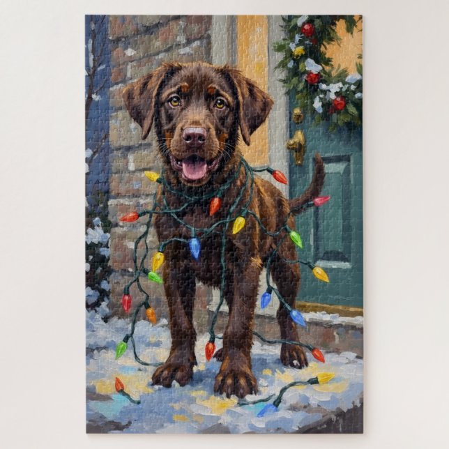 Puzzle Labrador Chocolate Enredado en Luces de Navidad (Vertical)