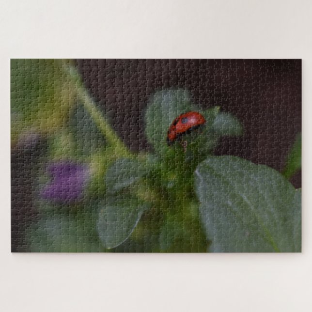 Puzzle Ladybug en Flores (Horizontal)