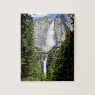 Puzzle Las cataratas de Yosemite en mayo