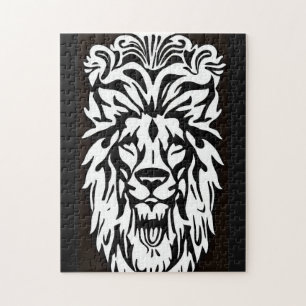 Puzzle Lion head black and white etching regal