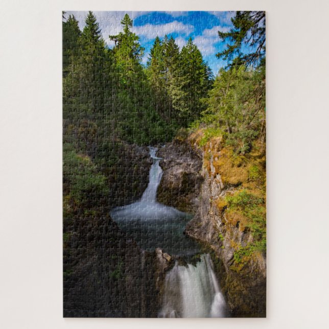 Puzzle Little Qualicum cae en la isla de Vancouver, Canad (Vertical)
