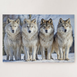 Puzzle Lobos majestuosos en el paisaje nevado, vida silve