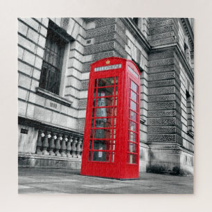 Puzzle London Red Phone Box - 20x20 - 676 pcs.