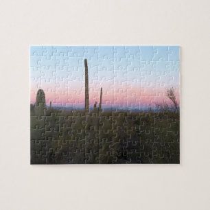 Puzzle Luna rosa sobre Saguaro al amanecer