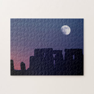 Puzzle Luna sobre Stonehenge   Wiltshire, Inglaterra