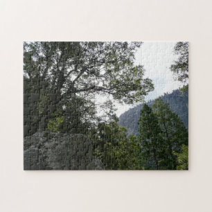 Puzzle Mañana en el sendero hacia Vernal Falls en Yosemit