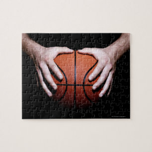 Puzzle Manos sosteniendo un baloncesto