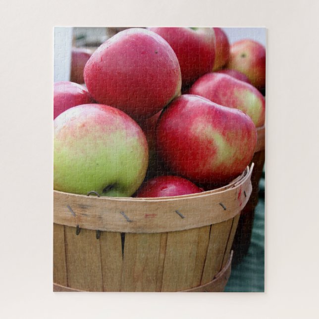Puzzle Manzanas frescas en canasta en el mercado de agric (Vertical)