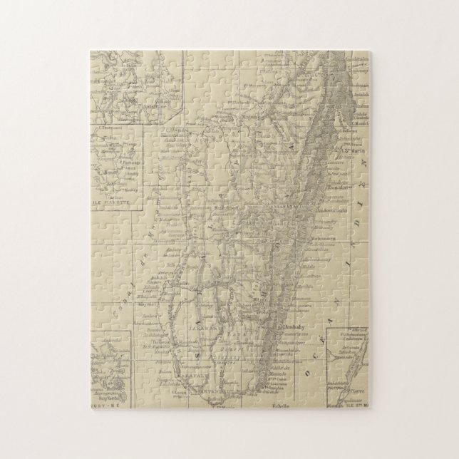 Puzzle Mapa de Madagascar (Vertical)