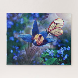 Puzzle Mariposa de primavera en flor azul