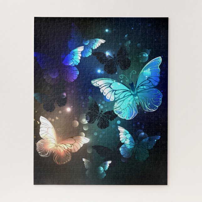 Puzzle Mariposa nocturna fluida (Vertical)