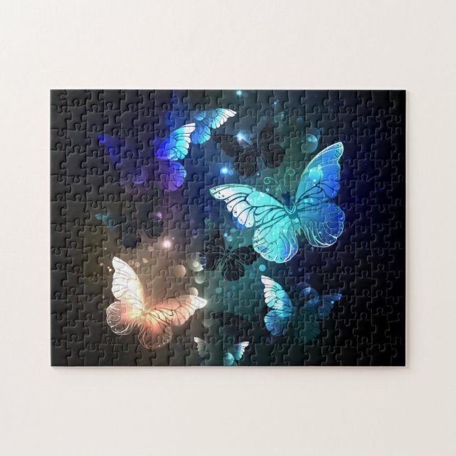 Puzzle Mariposa nocturna fluida (Horizontal)