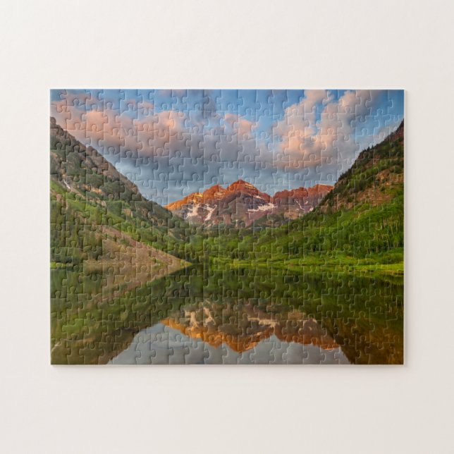 Puzzle Maroon Bells se reflejan en el tranquilo lago Maro (Horizontal)